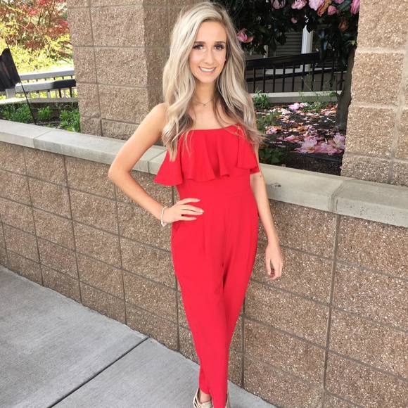 Meet your Posher, Karli - Picture 1 of 1